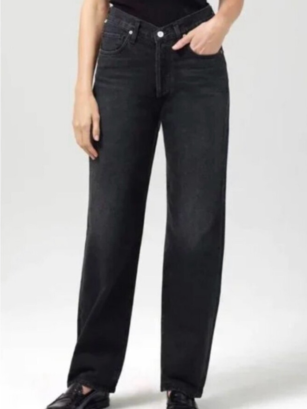Citizens of Humanity Elle V-Front Rise Jeans in Black